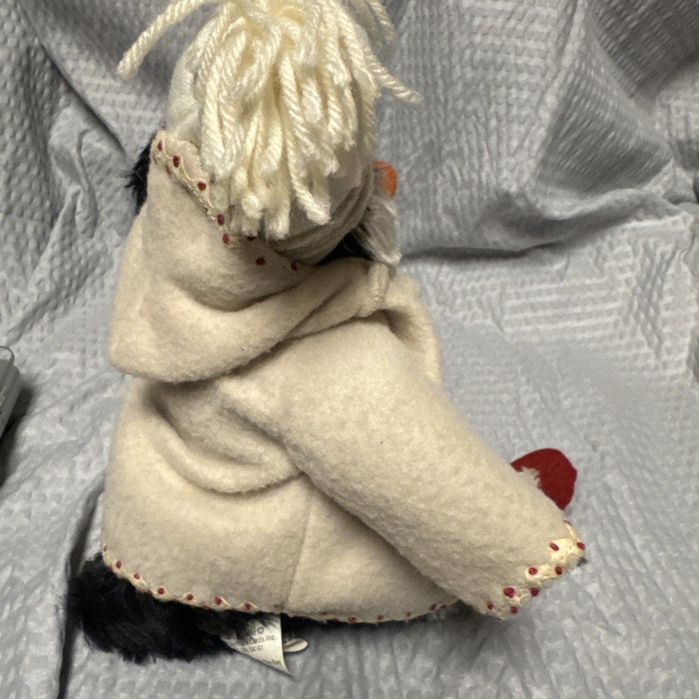 Hallmark Bunnies By The Bay Penguin Plush Rumpa Tumtum‎ Jolly Ice 2002 Stuffed - Picture 7 of 9